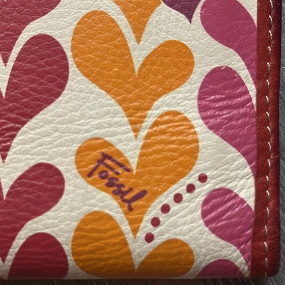 Fossil Red Wallet. Pink & Orange Hearts. Lining Pink Polka Dot. Leather. Rare - Picture 9 of 14